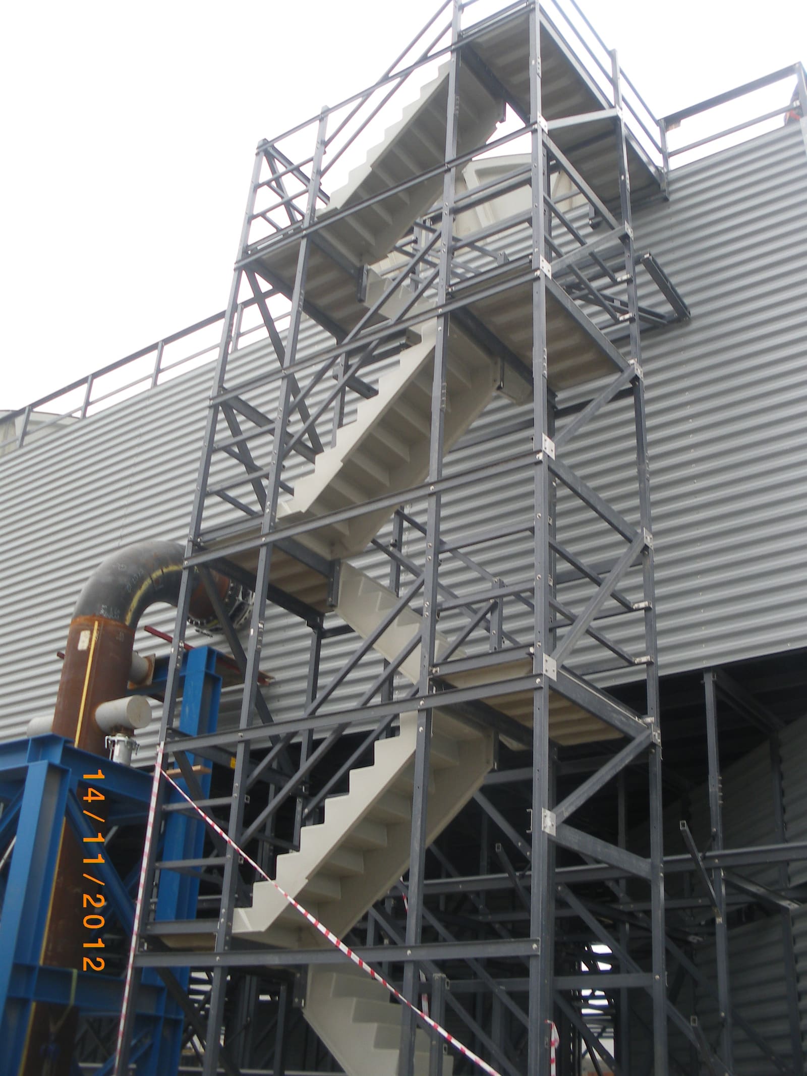 Модульные лестницы из стеклопластика